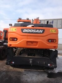   DOOSAN DX190W